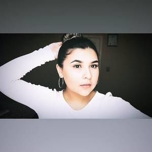 Meet your Posher, Cris